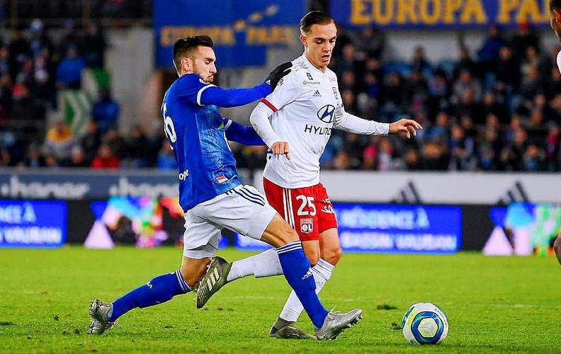 英超战报：福登传射，迪亚斯世界波，曼城3-0十人桑德兰