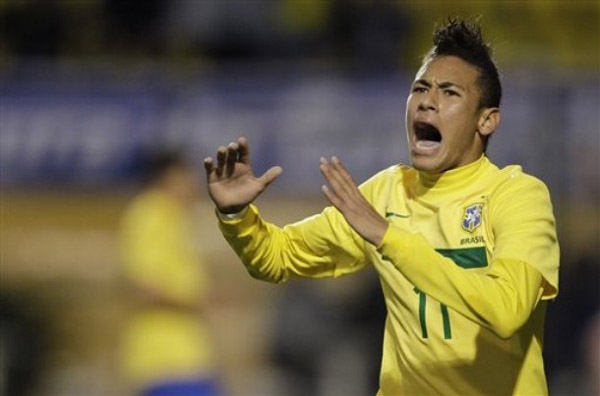 2025／26赛季英超：曼联1月锁定塞门约！不补中场欧战难入局（2025／26英超前瞻：曼联一月拿下塞门约，若不补强中场恐无缘欧战）