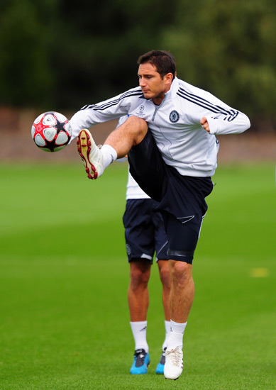 英超赛程提醒：曼城对阵利物浦,（英超焦点战预告：曼城迎战利物浦）