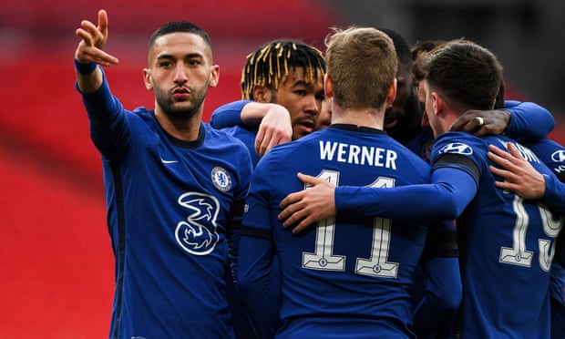 记者：前国门李雷雷有望接替杨智，担任青岛西海岸守门员教练