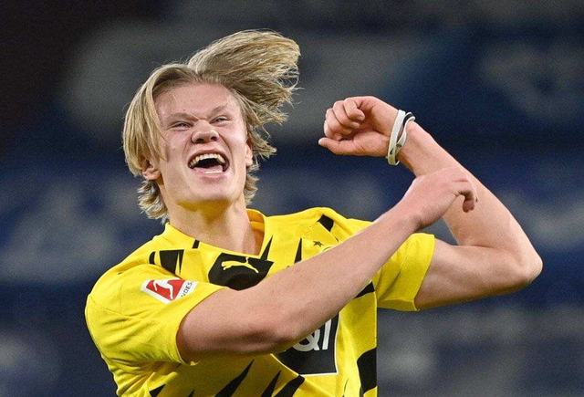 西甲前瞻：瓦伦西亚状态逐渐回暖，莱万特作客迎接德比硬仗（西甲展望：瓦伦西亚回暖势头明显，莱万特客场迎德比考验）