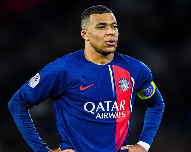 斯玛特命中8记三分，追平湖人队史替补球员三分球记录