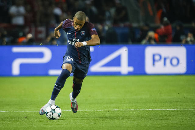 克莱：莫兰特总爱滔滔不绝说个不停，但很少承担责任