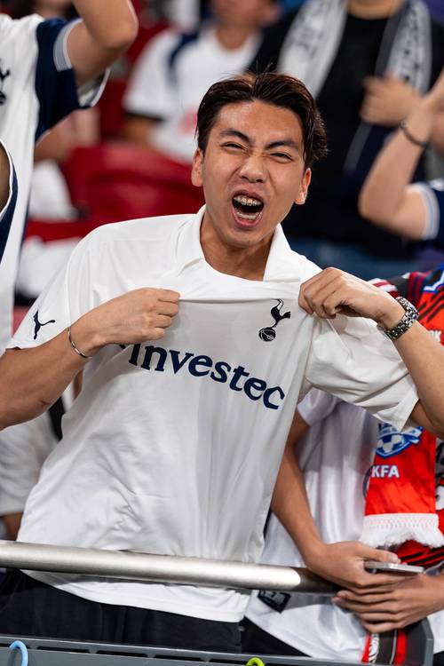 马克西空砍28+7+9，恩比德表现不佳，76人不敌湖人